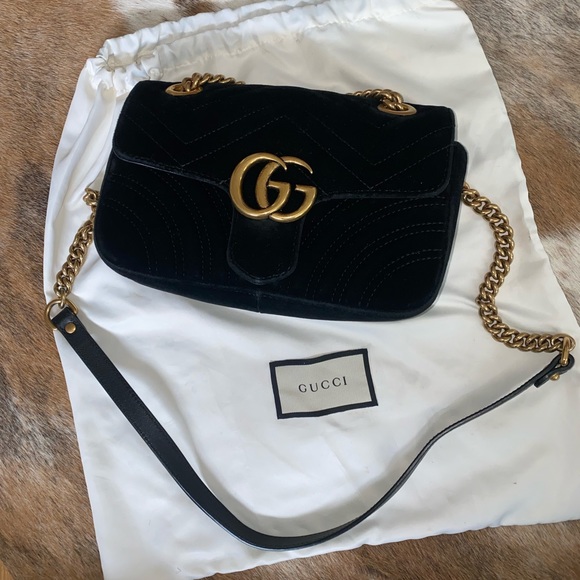 SOLD Gucci GG Marmont Velvet Mini Bag - Picture 2 of 9